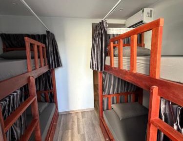 Mixed Dormitory Room