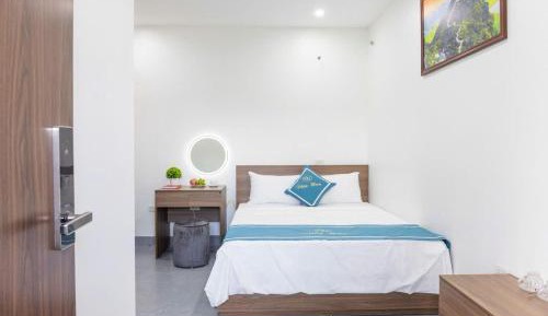 King Room with Balcony