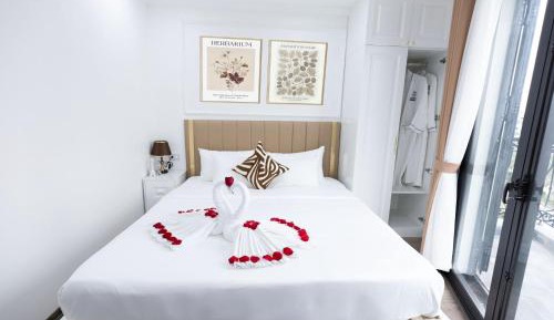 Suite with Balcony