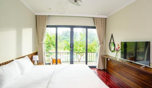 Double Room with Lake View