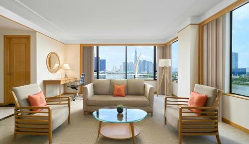 Deluxe Suite, Club level, 1 Bedroom Suite, 1 King