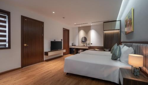 Large Double or Twin Room