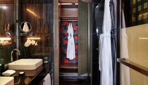 Luxury Club Room with Club Millésime Access and City View