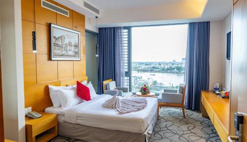 Executive Queen Room