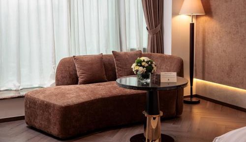 Large Twin Room