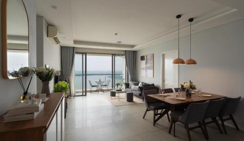 Two-Bedroom Apartment with Water View