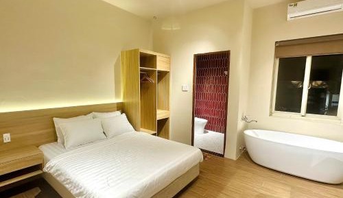 Large Double Room