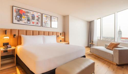 Business King Suite