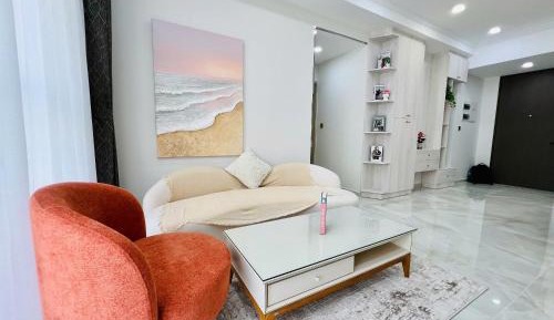Superior Apartment with City View