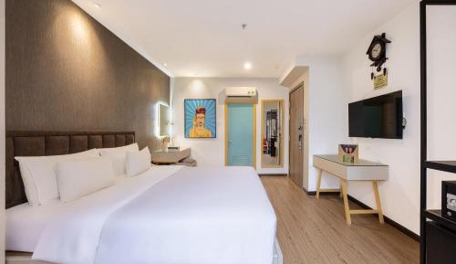 Deluxe Suite