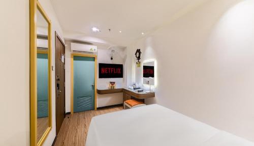 Grand Superior with Rooftop Pool