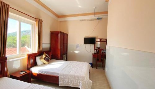Triple Room with City View