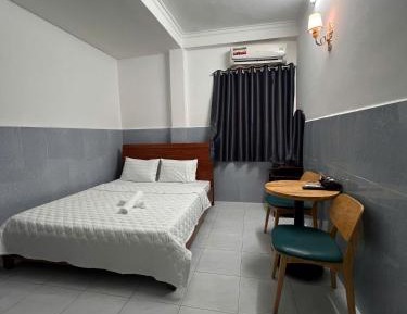 Standard King Room