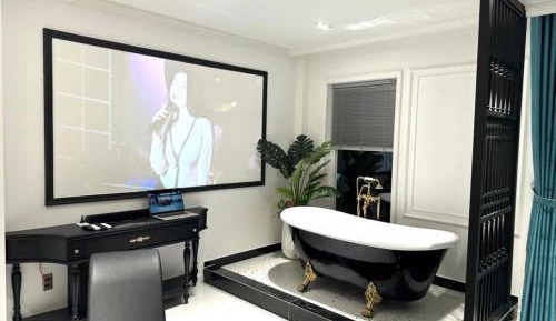 Deluxe Double Room with Bath