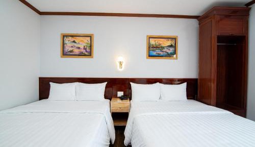 Superior Queen Room with Two Queen Beds