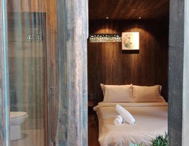 King Room with Mountain View