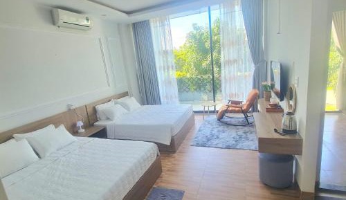 Quadruple Room with Balcony