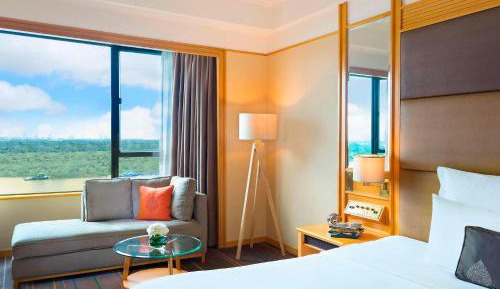 Deluxe River View Room, Guest room, 1 King bed