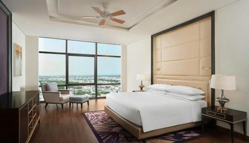 Club King Room - Club Lounge Access