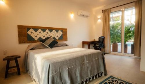 Junior Suite with Pool View