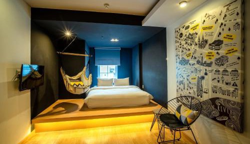 COZY DOUBLE NEST - FREE LAUNDRY, MINIBAR