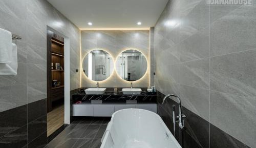 Deluxe Double or Twin Room with Spa Bath