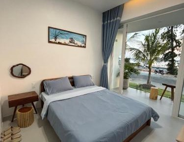 Triple Room with Balcony