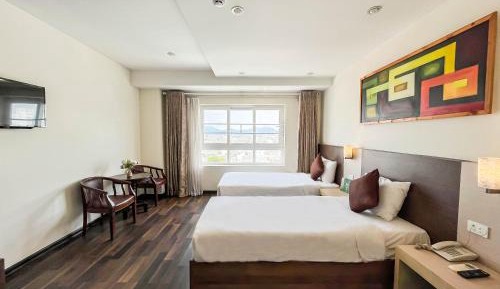 Triple Room with City View