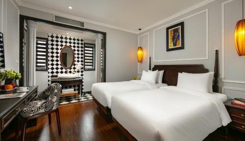 Deluxe Double or Twin Room