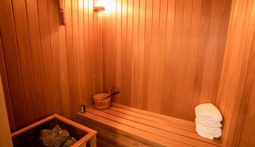 King Suite with Spa Bath