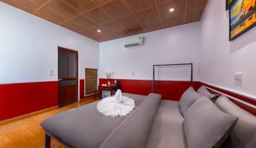 King Room with Mountain View