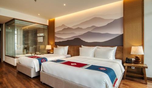Premier Triple Room with Mountain View
