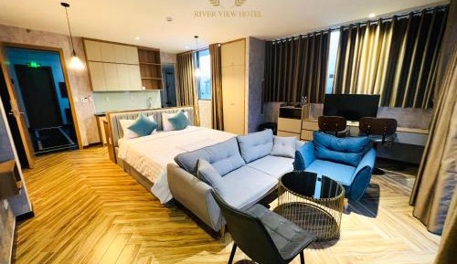 Junior Suite with Balcony