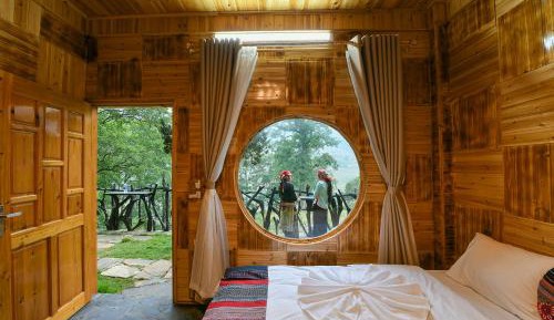 King Room with Mountain View