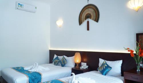 Triple Room with Pool View