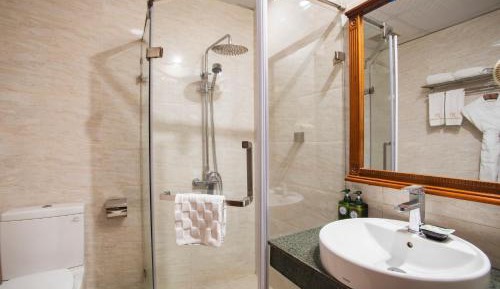 Large Double or Twin Room