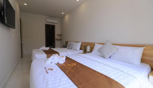 Quadruple Room with Balcony