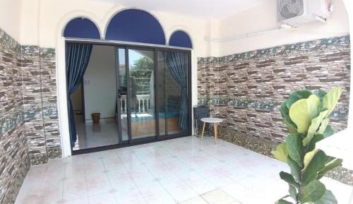 King Room with Balcony