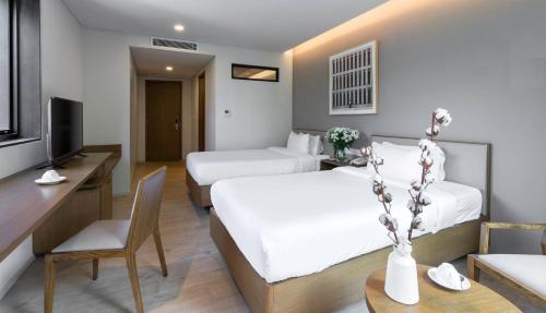 Twin Room with Garden View