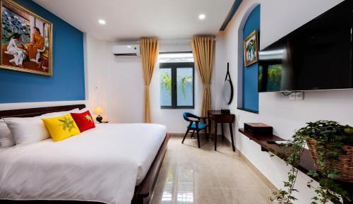 Double Room with free laundry
