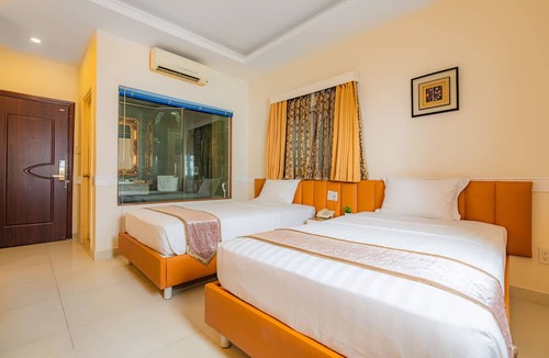 District 5 Hotel | Fortune 1127 Central Hotel