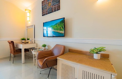 District 5 Hotel | Fortune 1127 Central Hotel