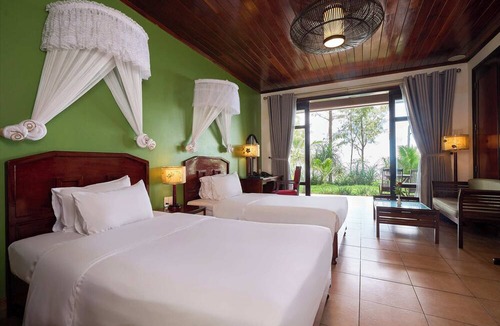 Lang Co Resort | Lăng Cô Beach Resort
