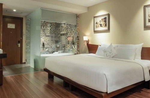 Ben Nghe Hotel | Silverland Sakyo Hotel & Spa