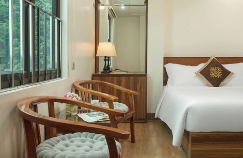 Cat Hai Hotel | Dung Lai Hotel