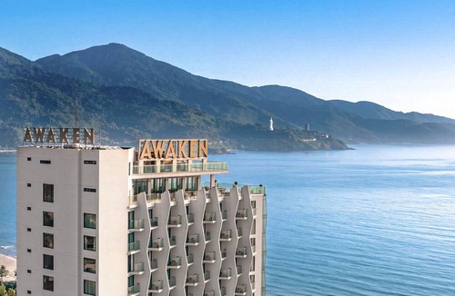 Son Tra Hotel | Awaken Danang Hotel