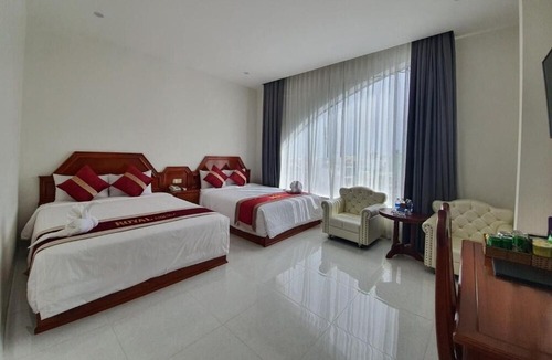 Bac Lieu Hostel | Royal Hotel