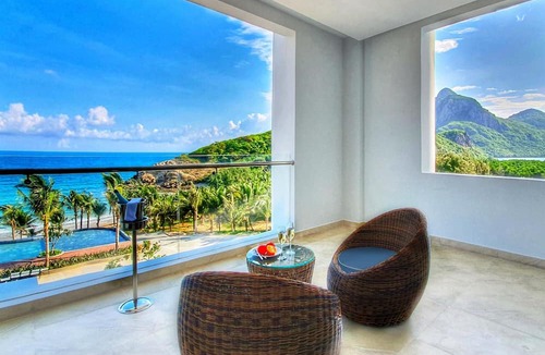 Con Son Hotel | Orson Hotel & Resort Con Dao