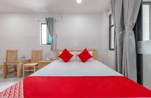 Phuoc Long Hotel | OYO 942 Cuong Hai Apartment