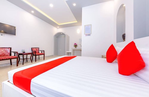 Cam Ranh Hotel | Super OYO 598 Peony Hotel